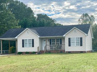 9004 Meredith Leigh Ln, Cherryville, NC 28021