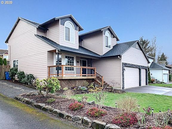 4th image of 3815 NE 38th St