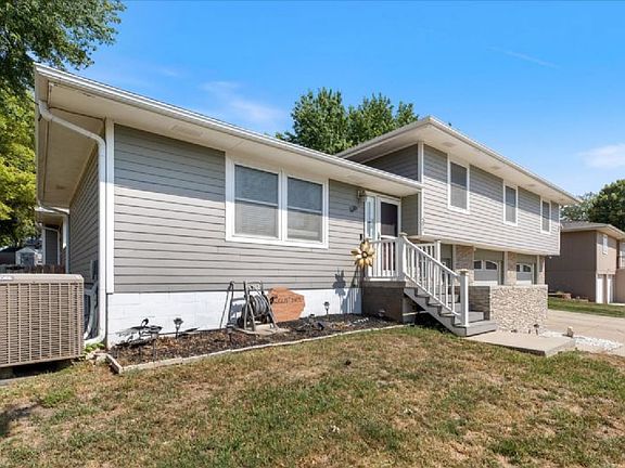 2nd image of 503 E Pioneer Ave