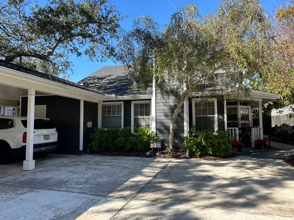 2109 W Hills Ave APT B, Tampa, FL 33606