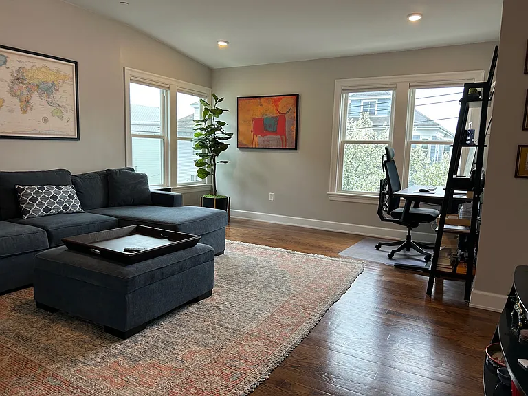 8 Willard Ave #3 — Photo 4