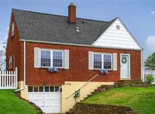 1716 Eben St, Pittsburgh, PA 15226