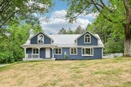Mercer Rd-1706-001.jpg