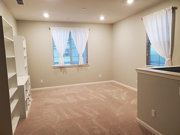 5th image of 6809 Belfour Ln