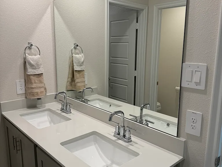 10213 Baron Dr — Photo 16