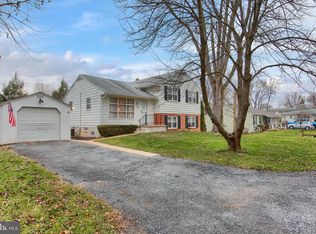 708 Upland St, Mechanicsburg, PA 17055