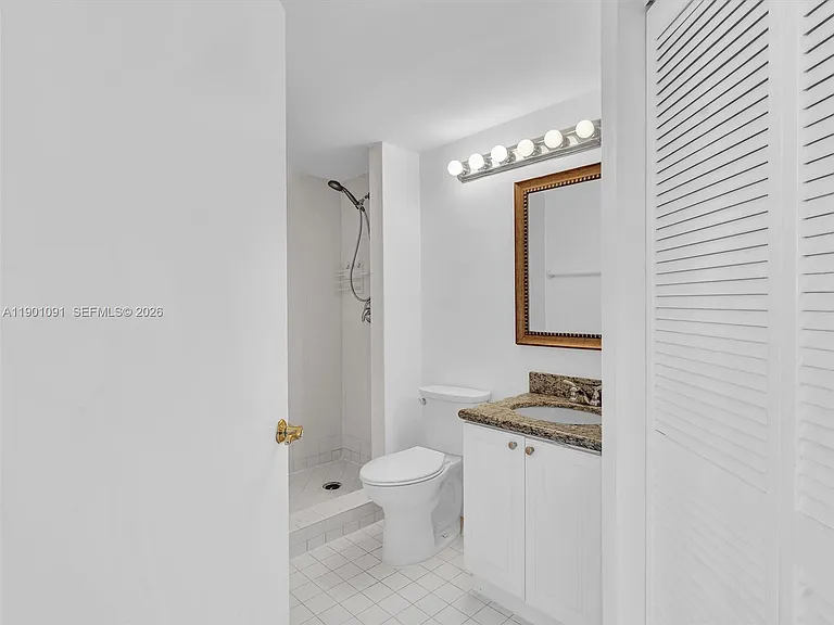 6422 Collins Ave #701 — Photo 18