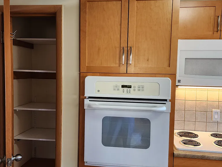 46 Arrowwood Dr S #1 — Photo 39