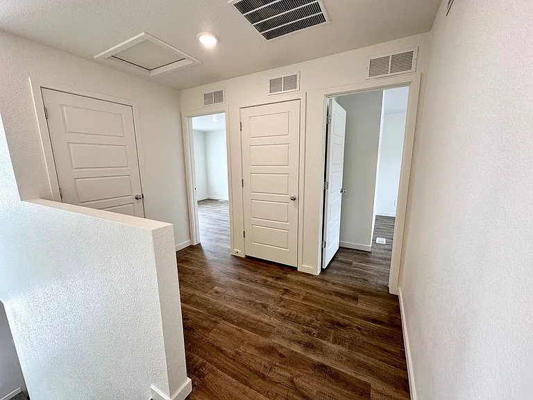 3913 Stove St — Photo 11