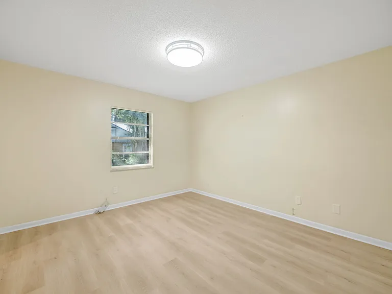 38602 2nd Ave #A — Photo 4