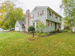 843 Buttermilk Cir, Webster, NY 14580