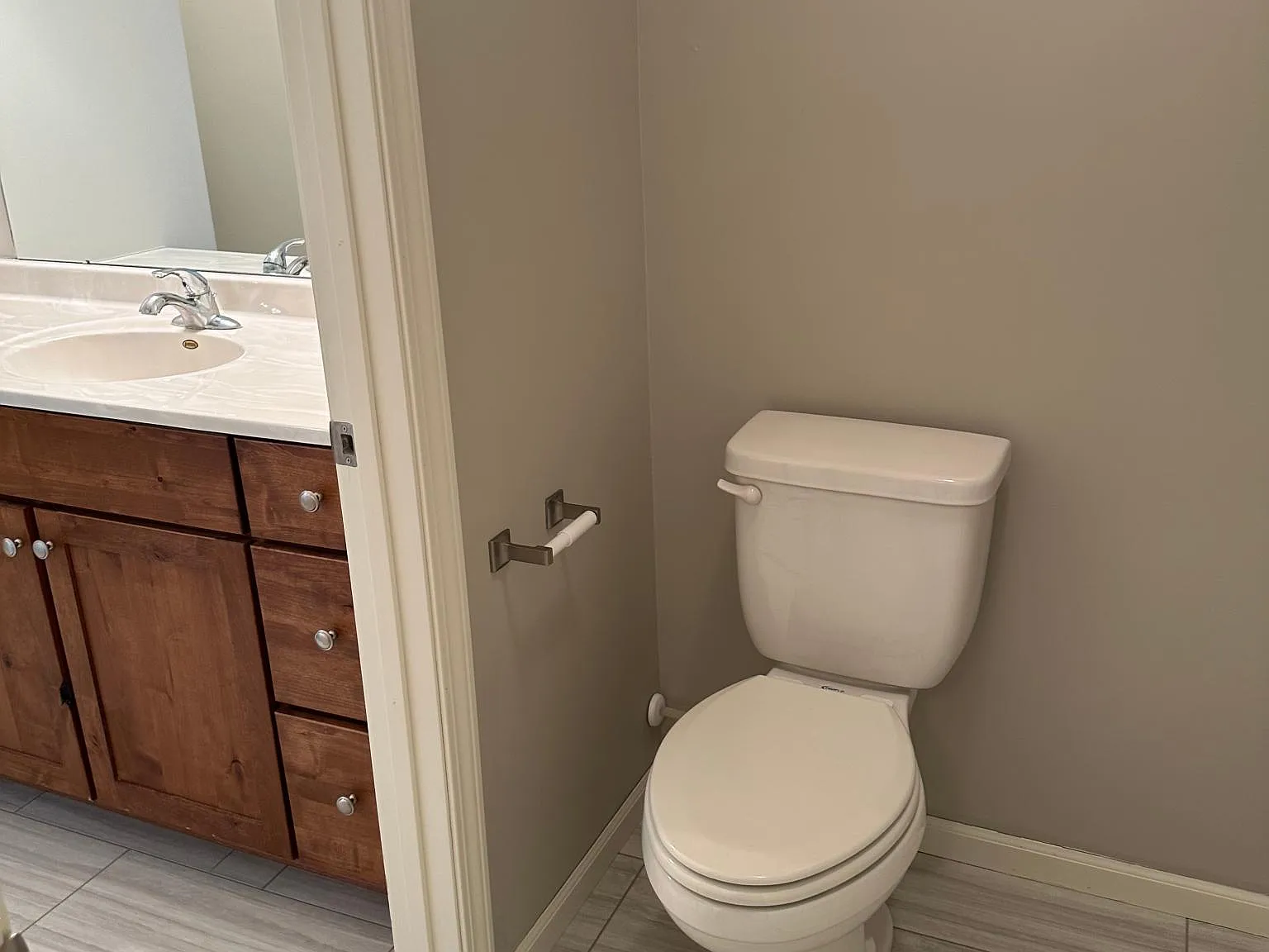 2 bed, 1.5 bath, 1250 sqft, $1,755 — Photo 4