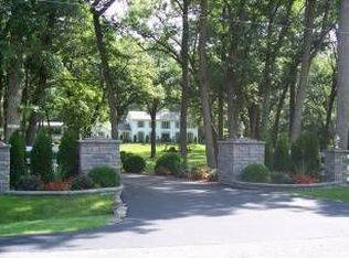 18221 Church Rd, Marengo, IL 60152