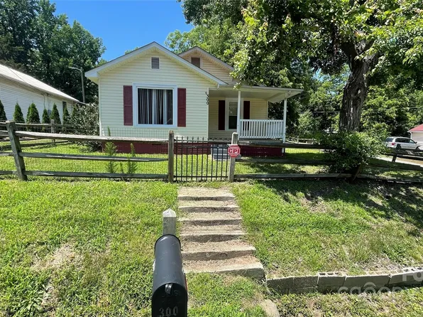 300 Gurley St, Kannapolis, NC 28081