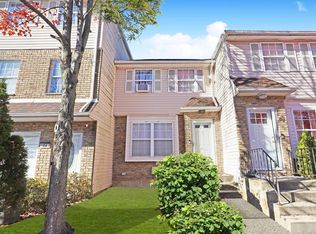 66 Deborah Loop, Staten Island, NY 10312