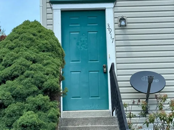 3917 Penns Dr, Reading, PA 19606