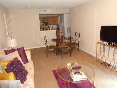 5th image of 11532 Westwood Blvd APT 613