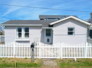 631 W Montgomery Ave, Wildwood, NJ