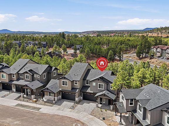 3rd image of 629 N Snowberry Cir