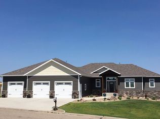 2171 Par Dr, Washburn, ND 58577