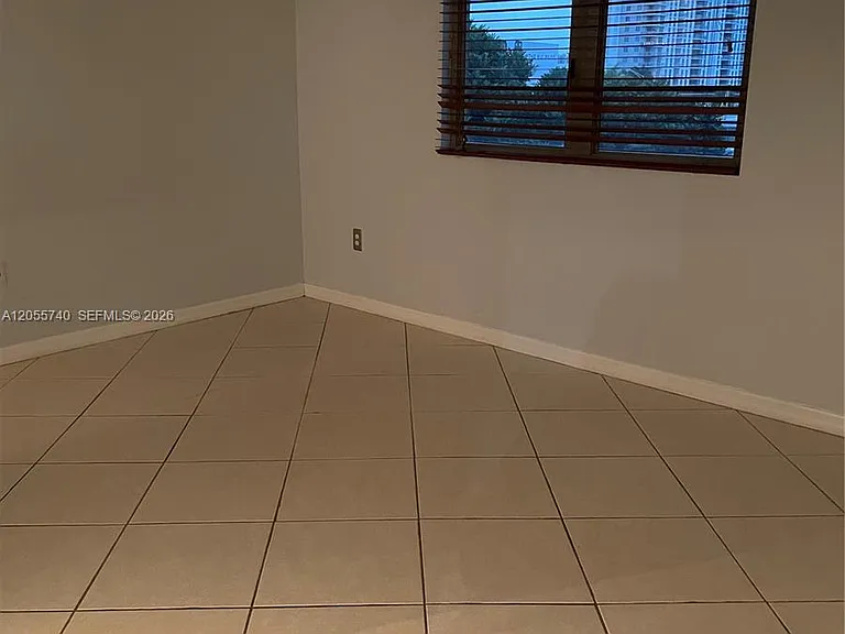 2630 SW 28th St #33 — Photo 19