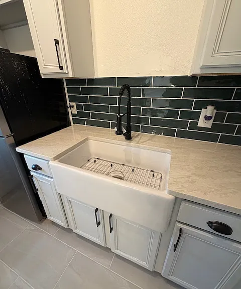323 Natalen Ave — Photo 14
