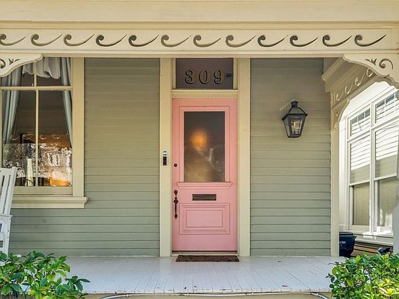 2nd image of 309 Audubon St