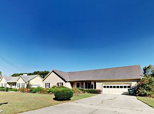 3055 Ashly Forest Dr, Snellville, GA 30078
