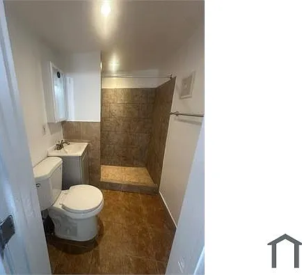 1 bed, $2,340 — Photo 2