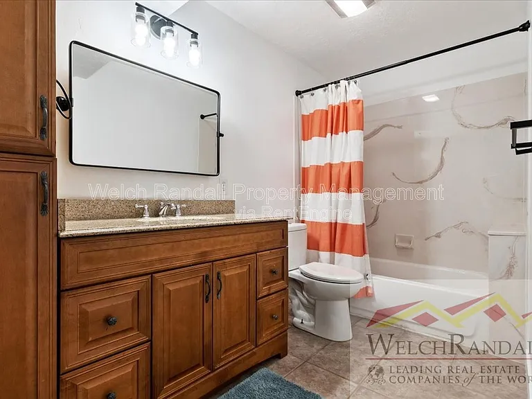179 E 2200 S — Photo 23