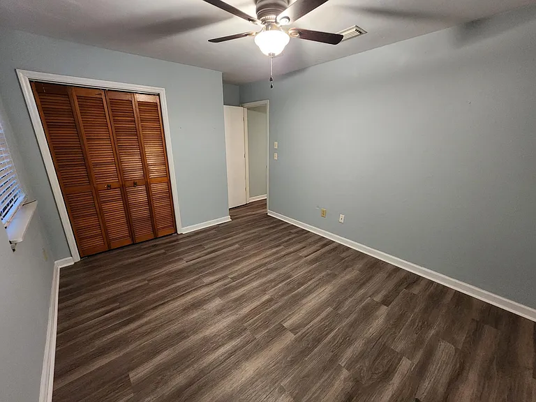 332 Hayden Rd — Photo 18