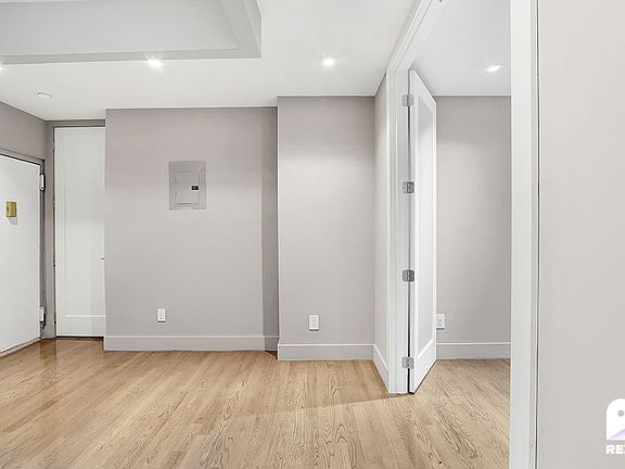 5th image of 124 E 117th St APT 3C