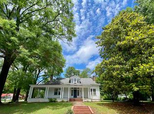 404 Crook Ave, Henderson, TN 38340