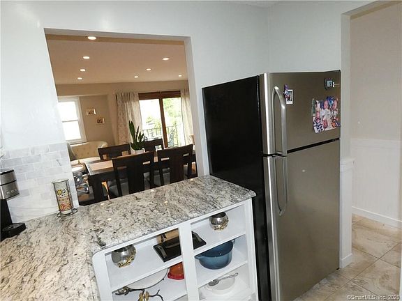5th image of 144 High Top Cir E Unit 144