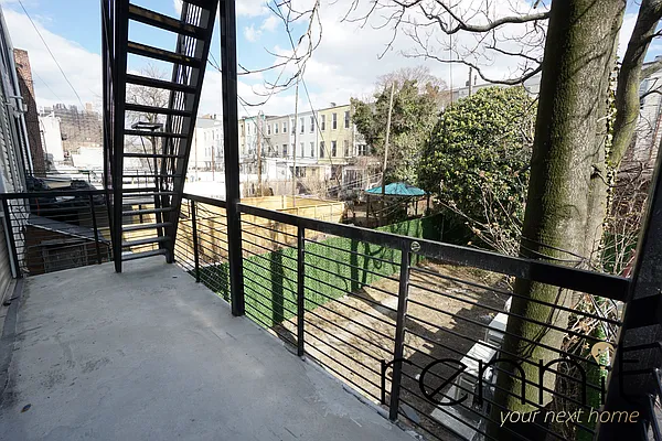 Rented by Rennit Inc. | media 40