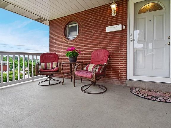 3rd image of 13560 Ann Dr