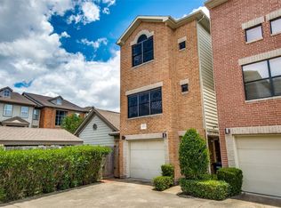 8684 Meadowcroft Dr, Houston, TX 77063