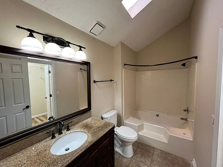 6016 Harvest Dr — Photo 20