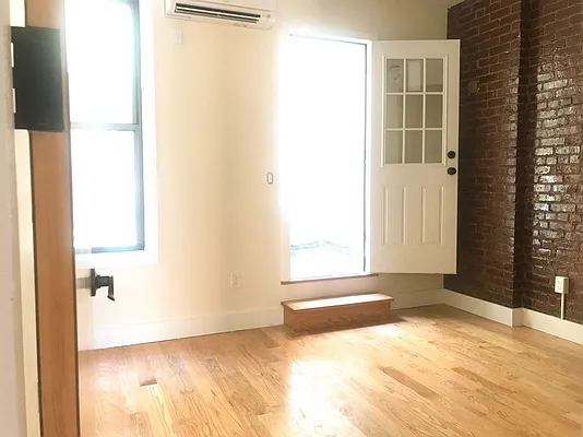 Rented by Urban Pads | media 13