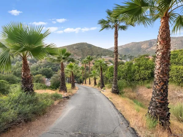 634 Silverbrook Dr, El Cajon, CA 92019