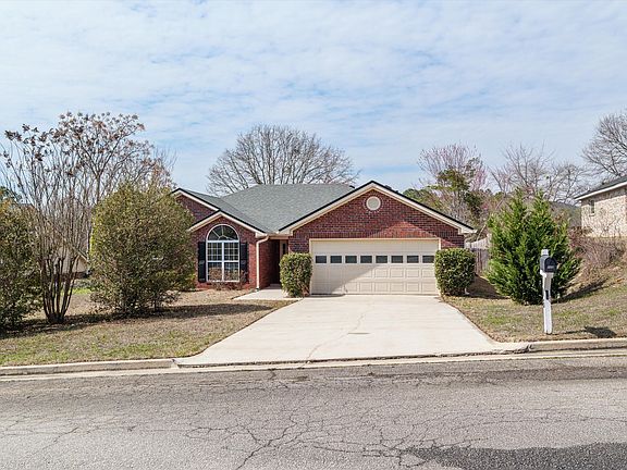 3rd image of 705 Cannock Loop