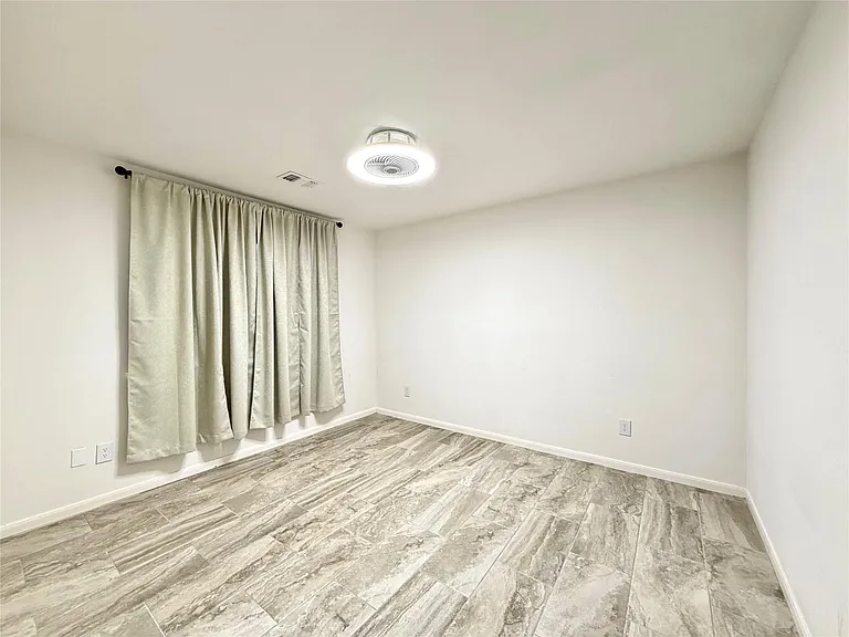 3226 Candlepine Dr — Photo 7