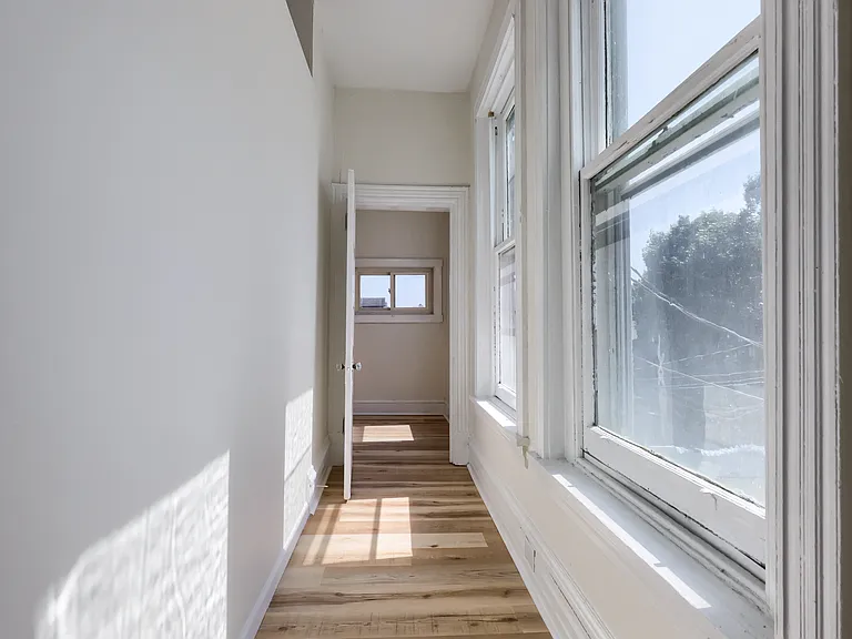 536 W James St #2 — Photo 13