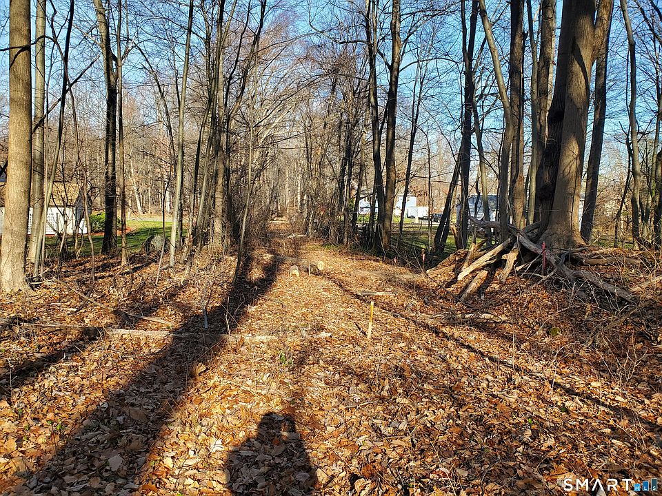 1st image of 292 Deerfield Drive