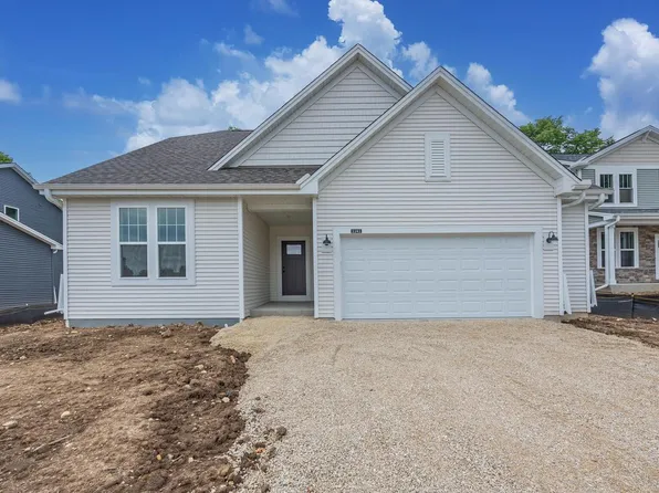 1141 Mt. Vernon DRIVE, Hartford, WI 53027