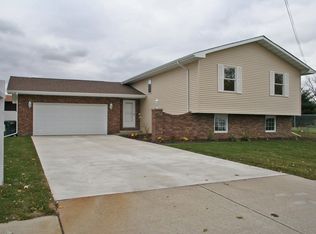 4308 Campbell St, Valparaiso, IN 46385