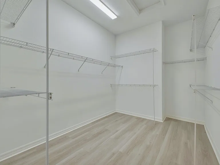 119 Lancaster Rd — Photo 39