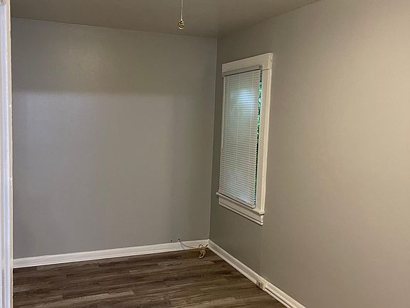 4th image of 29 120th St #29