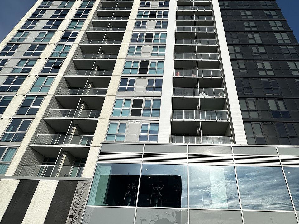 1st image of 60 Frederick St #3910