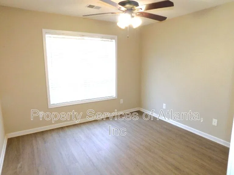 101 Moss Pointe Dr — Photo 18
